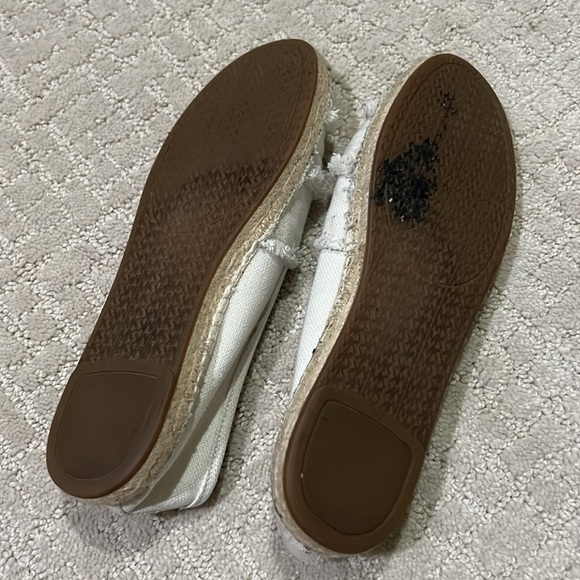 Michael Kors Espadrille Fringe Flats Size 7 - Picture 5 of 5